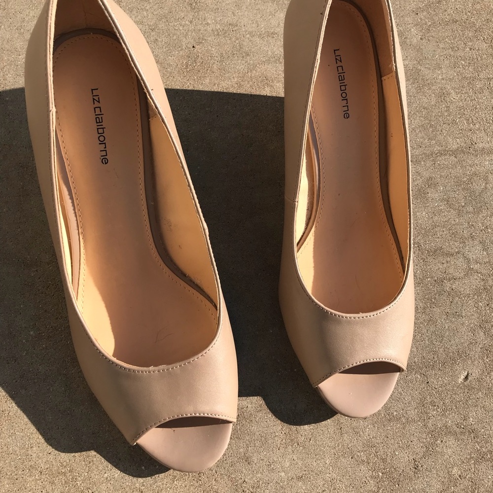 Liz Claiborne Wedges